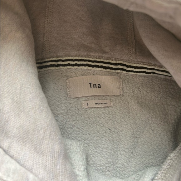 TNA hoodie - Picture 3 of 5